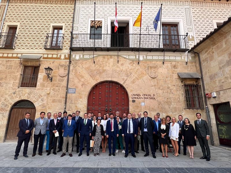 La democracia española se está viendo seriamente amenazada, afirman desde la Cámara de Comercio de Salamanca